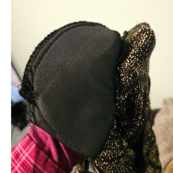 VINTAGE Pierre Cardin 70s or 80s Black & Gold Mock Neck Sweater Size Large - Picture 12 of 14